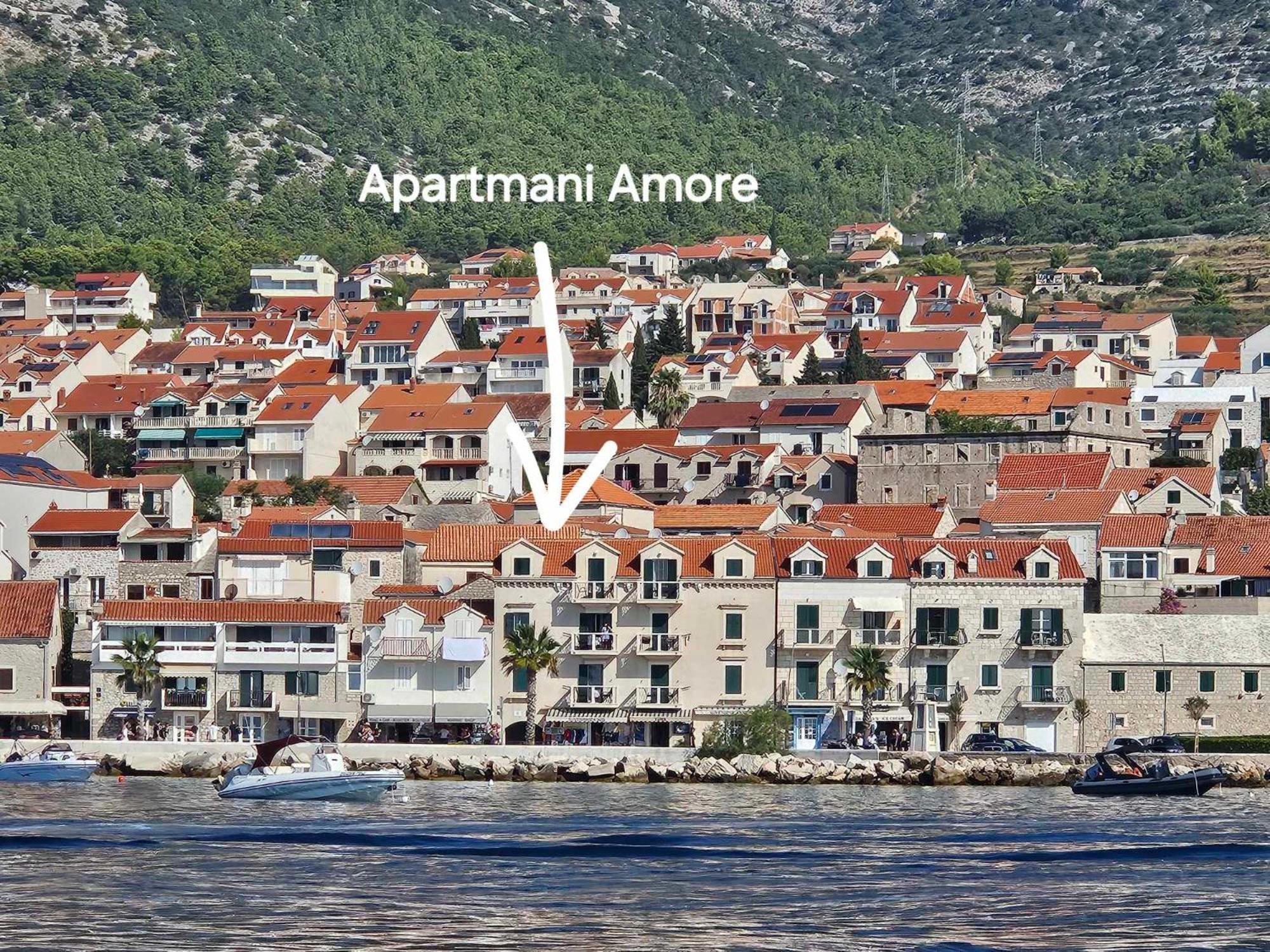 Apartments Amore 볼 외부 사진